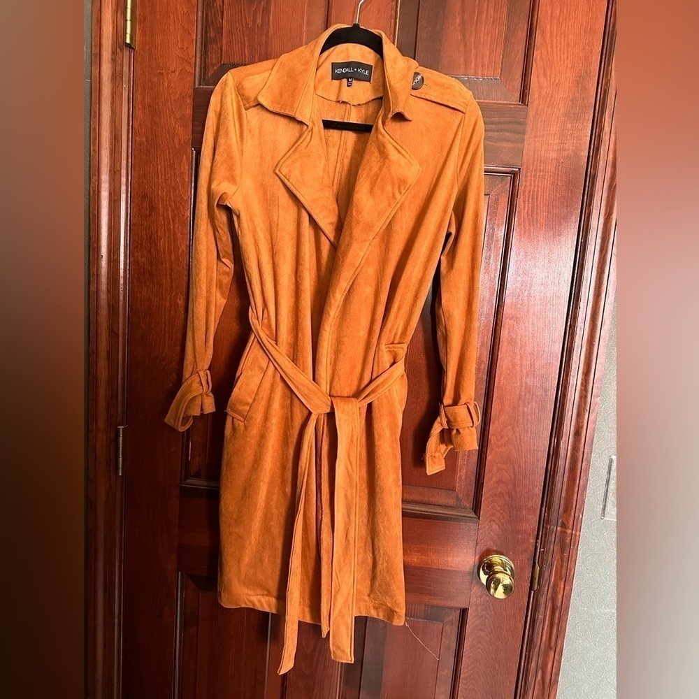 Kendall + Kylie Medium Trench Faux Suede Jacket in Burnt Orange